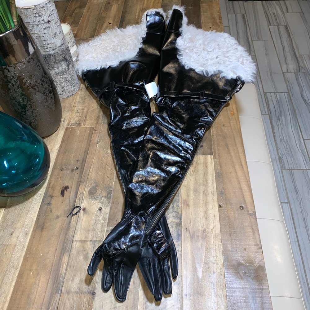 Saint Laurent Long Shearling & Leather Gloves - Picture 5 of 8